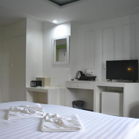 Chilli Salza Patong Otel Dış mekan fotoğraf