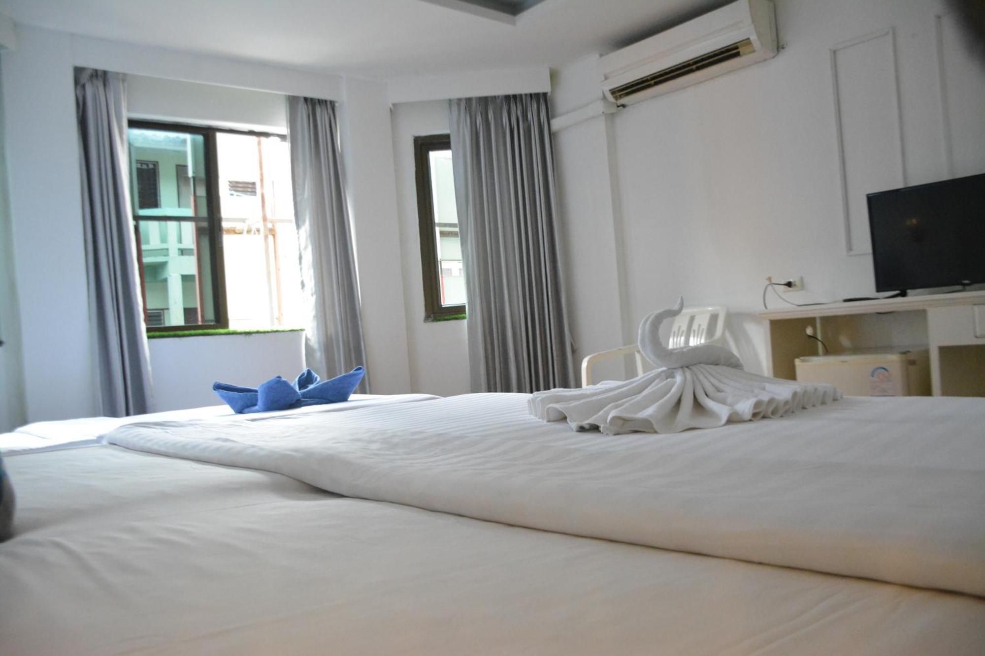 Chilli Salza Patong Otel Dış mekan fotoğraf