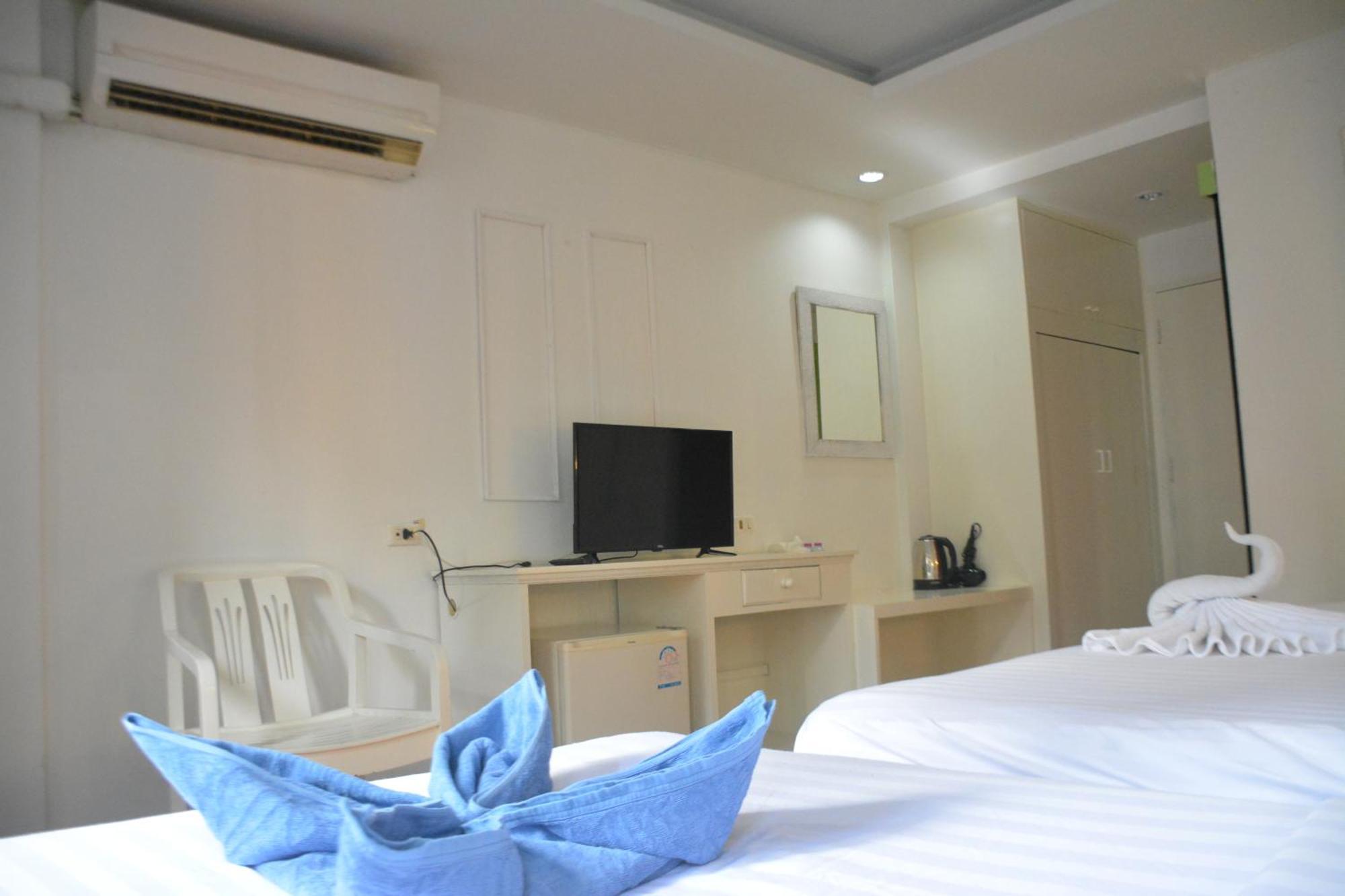 Chilli Salza Patong Otel Dış mekan fotoğraf