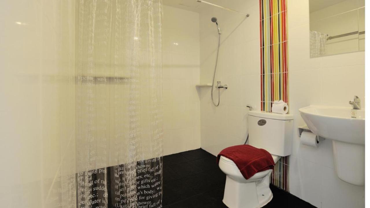 Chilli Salza Patong Otel Dış mekan fotoğraf